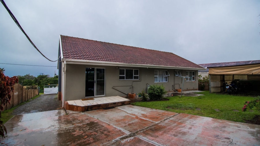 3 Bedroom Property for Sale in Sunnyridge Eastern Cape